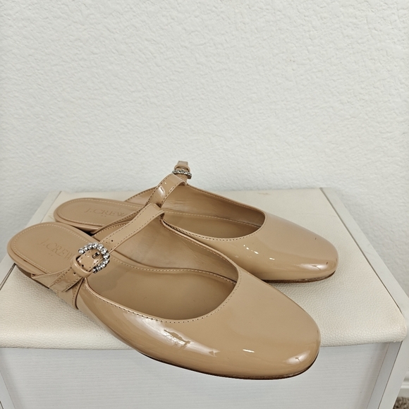 J. Crew Factory Mary Jane Mules Buckle In Nude Patent Leather Size 7 Women's - Picture 2 of 13